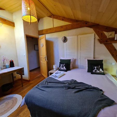 Le Coq En Repos Bed and Breakfast Saint-Sylvestre-sur-Lot Exteriör bild