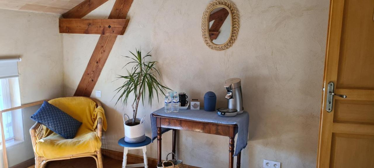 Le Coq En Repos Bed and Breakfast Saint-Sylvestre-sur-Lot Exteriör bild