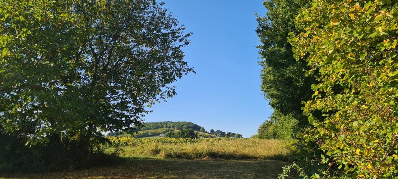 Le Coq En Repos Bed and Breakfast Saint-Sylvestre-sur-Lot Exteriör bild