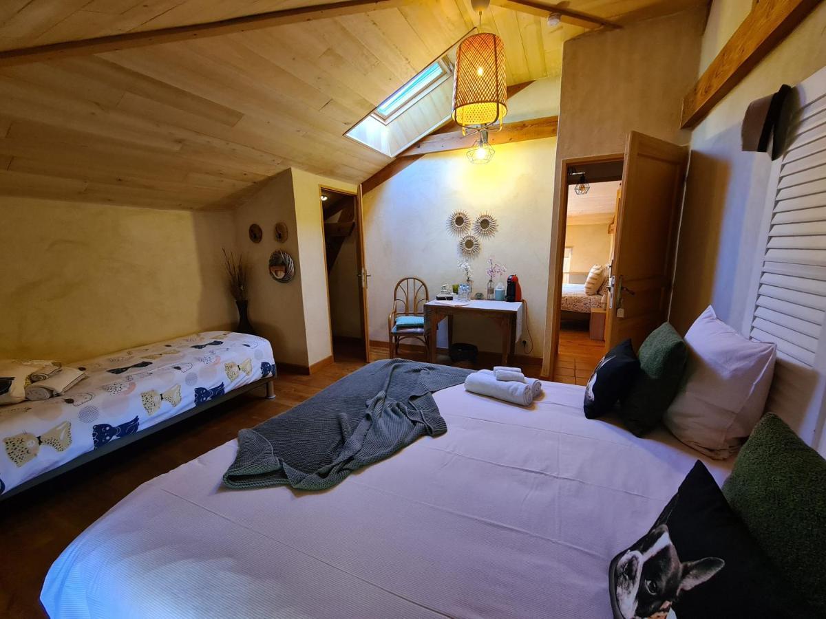 Le Coq En Repos Bed and Breakfast Saint-Sylvestre-sur-Lot Exteriör bild