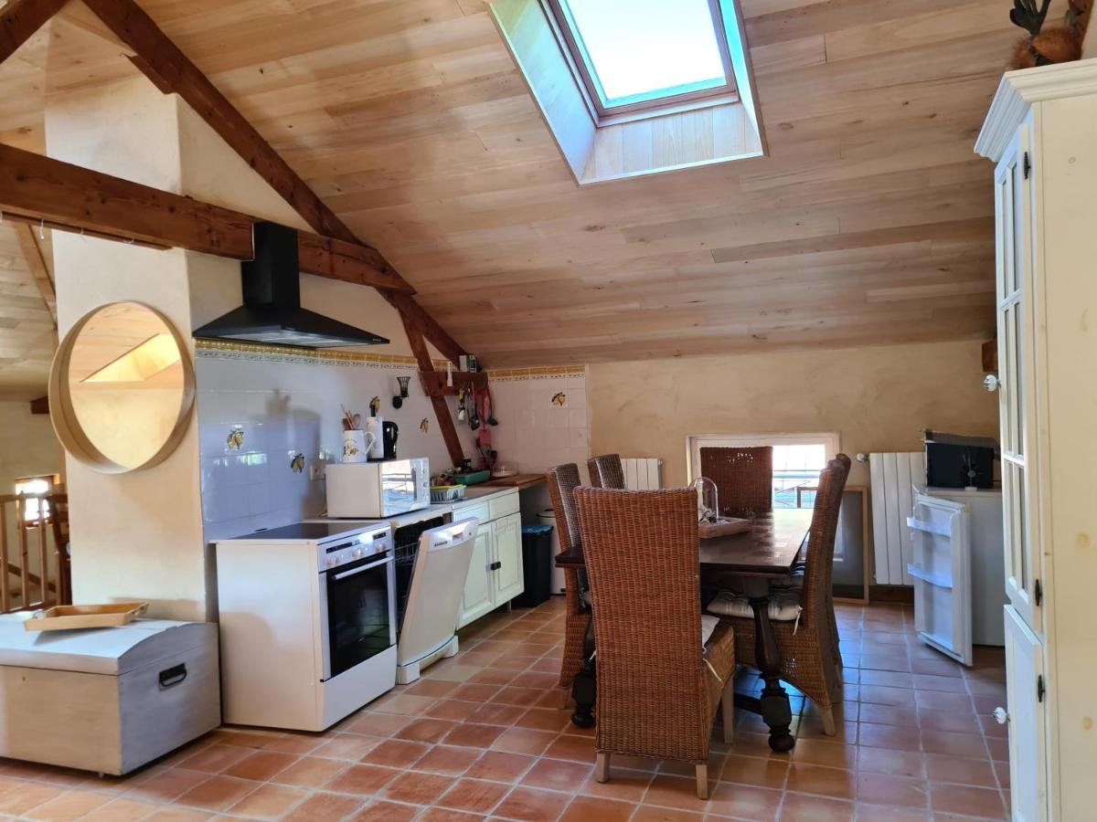 Le Coq En Repos Bed and Breakfast Saint-Sylvestre-sur-Lot Exteriör bild