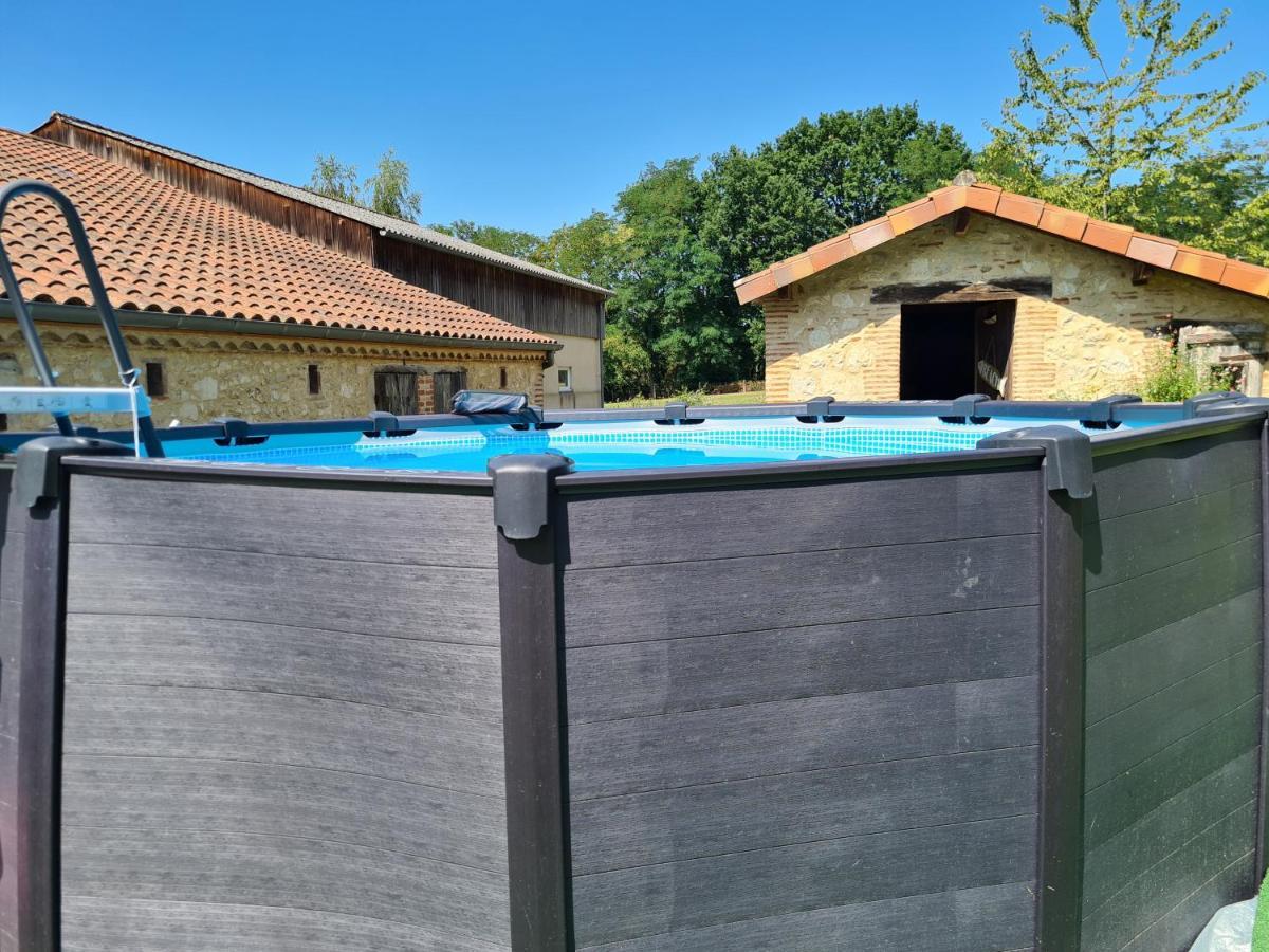 Le Coq En Repos Bed and Breakfast Saint-Sylvestre-sur-Lot Exteriör bild